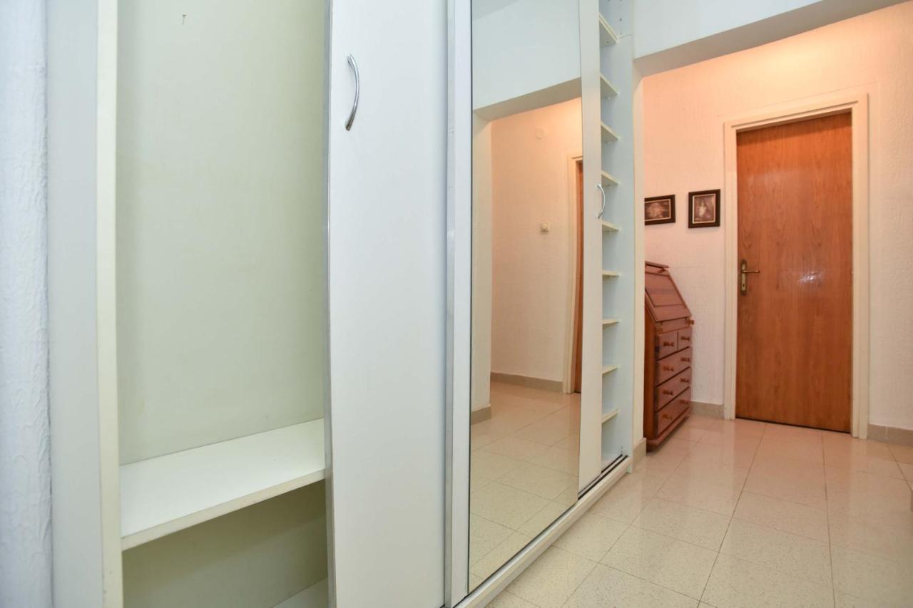 Super Komforan Apartman Dubovica Lux Appartamento *